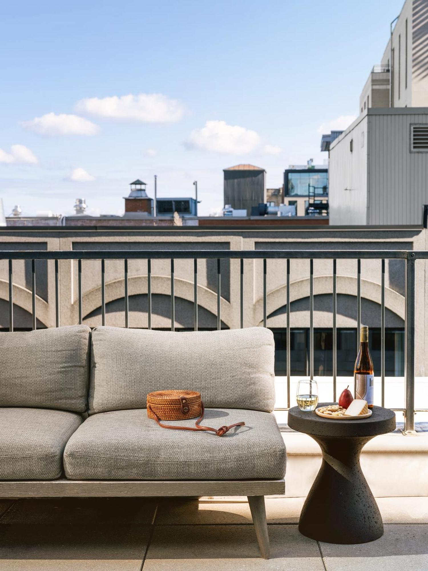 Sonder Penny Lane Apart otel Montréal Dış mekan fotoğraf